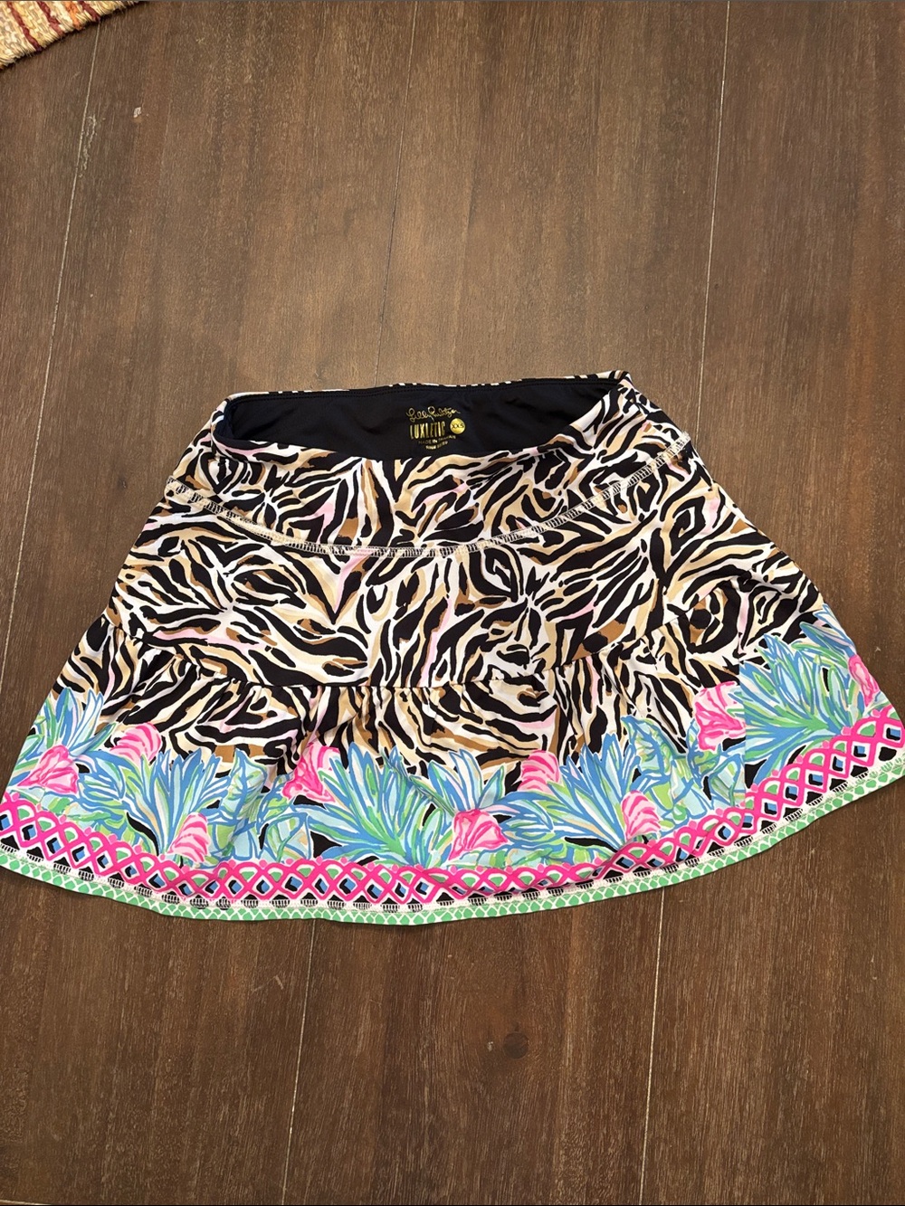 Lilly Pulitzer Black & Multicolor safari print withFloral Border athletic Skirt